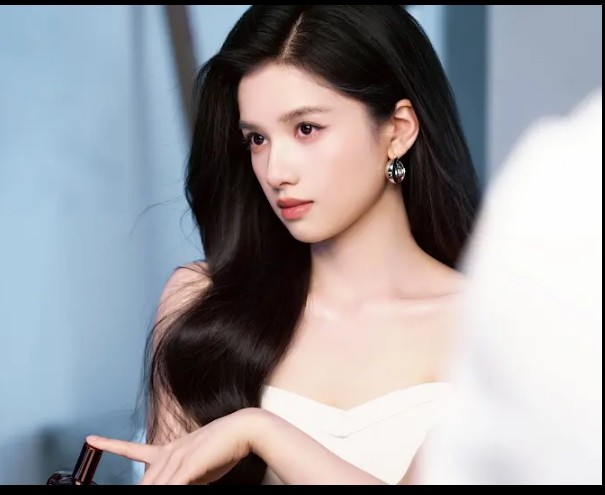 Latest photo of Jingyi Zhang