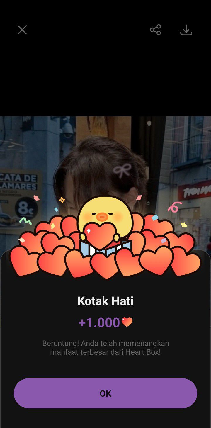 Konten selebriti populer yang sedang hangat di komunitas