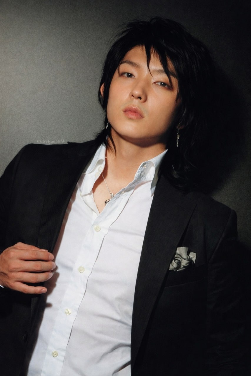 Recent activity shot of Lee Joongi