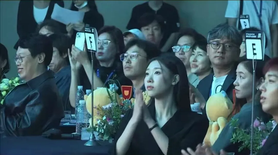 A moment captured by a fan of Han Yeji