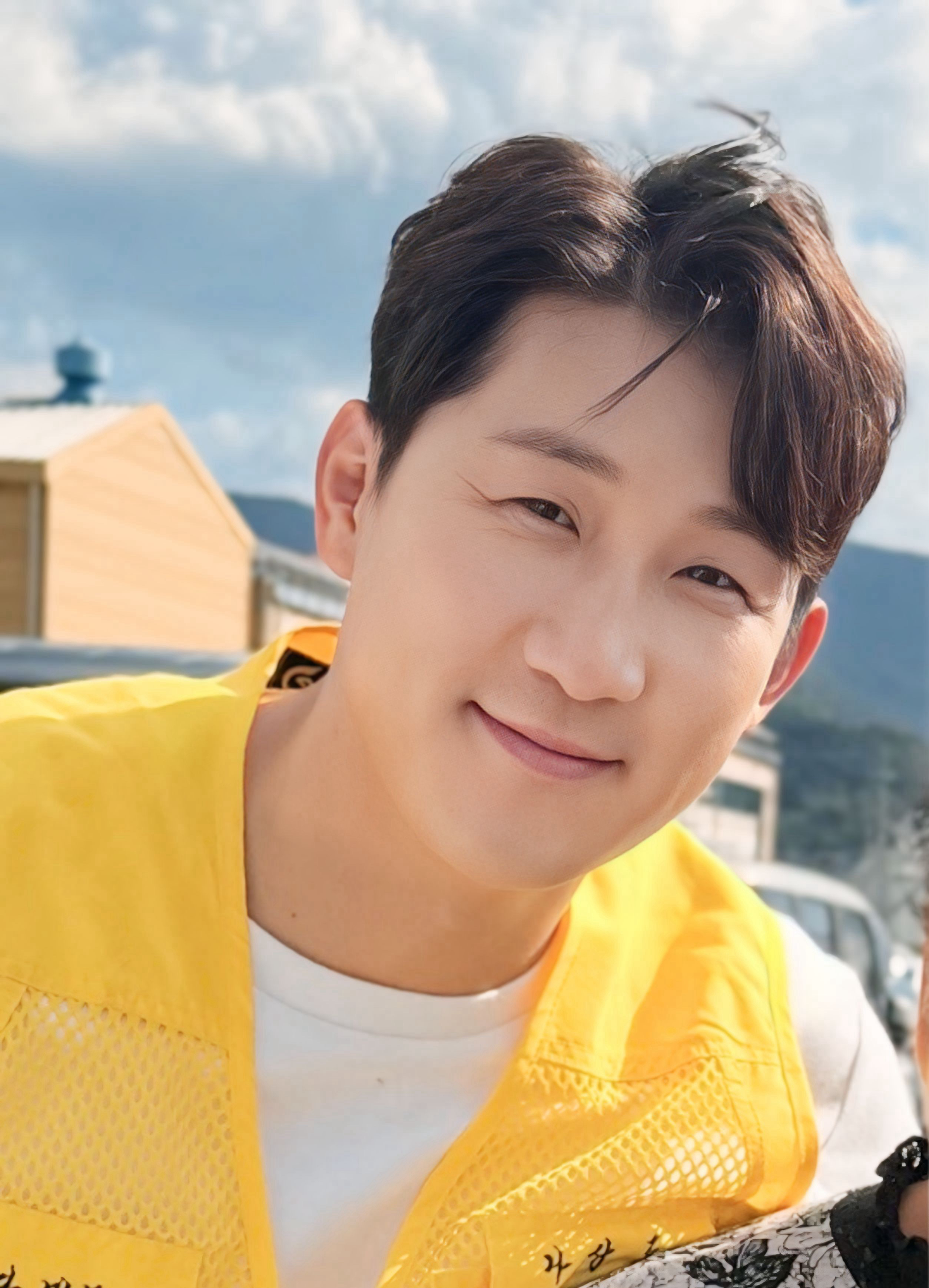 Recent activity shot of Na Sangdo