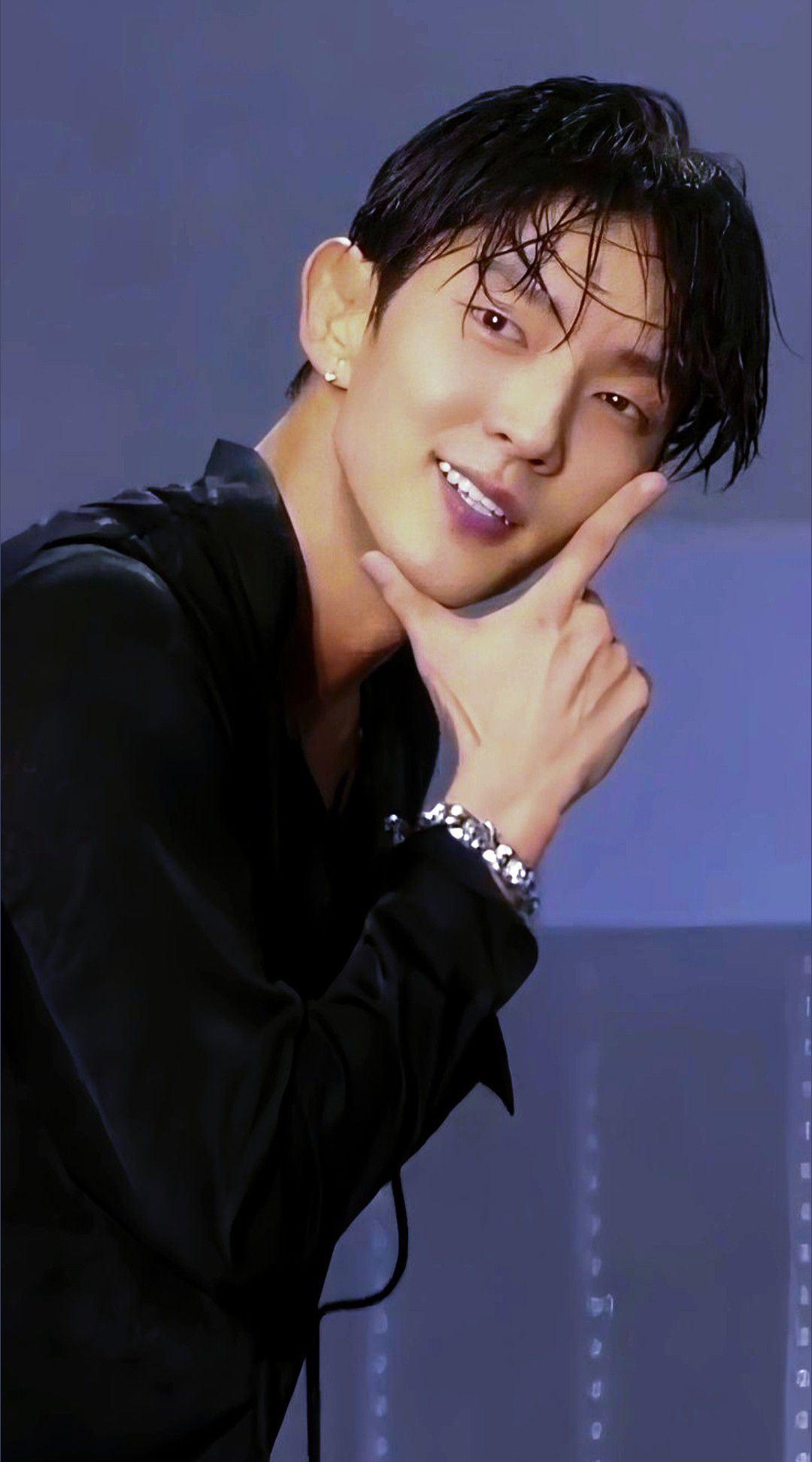 Latest photo of Lee Joongi