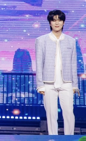 A moment captured by a fan of Kim Junsu (1991)