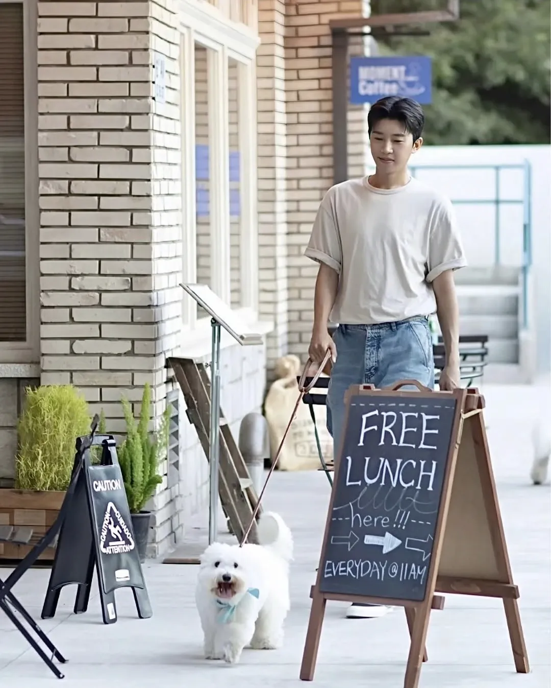 Foto kegiatan terbaru dari Lim Youngwoong