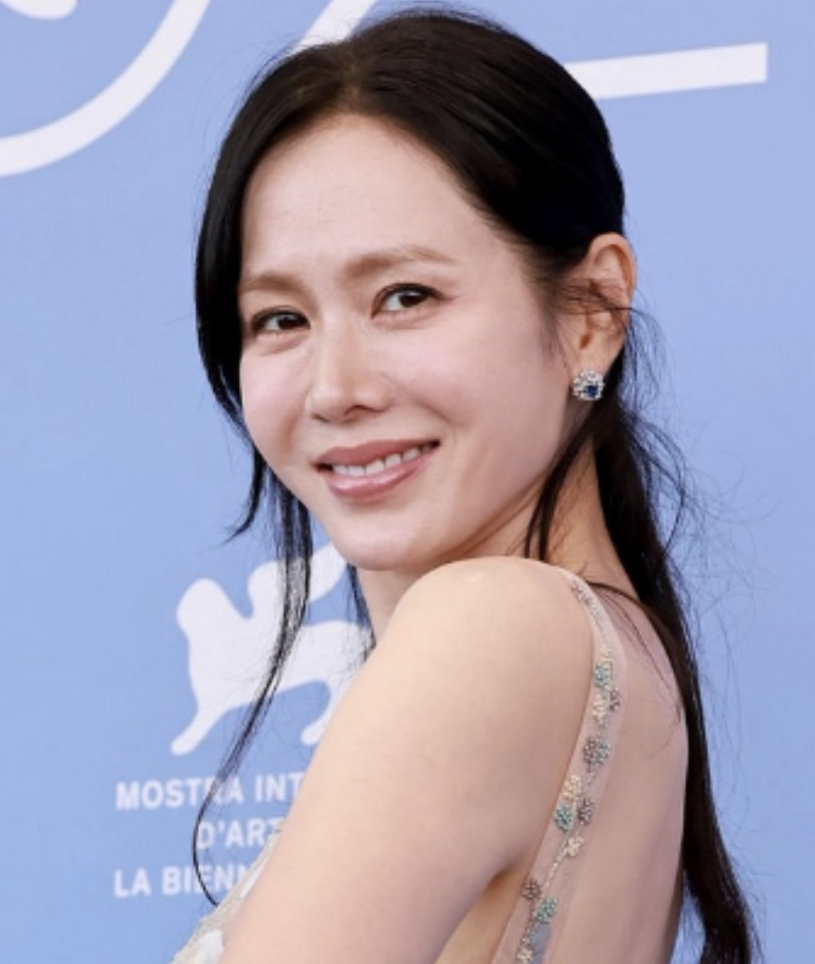 Foto terbaru dari Son Yejin