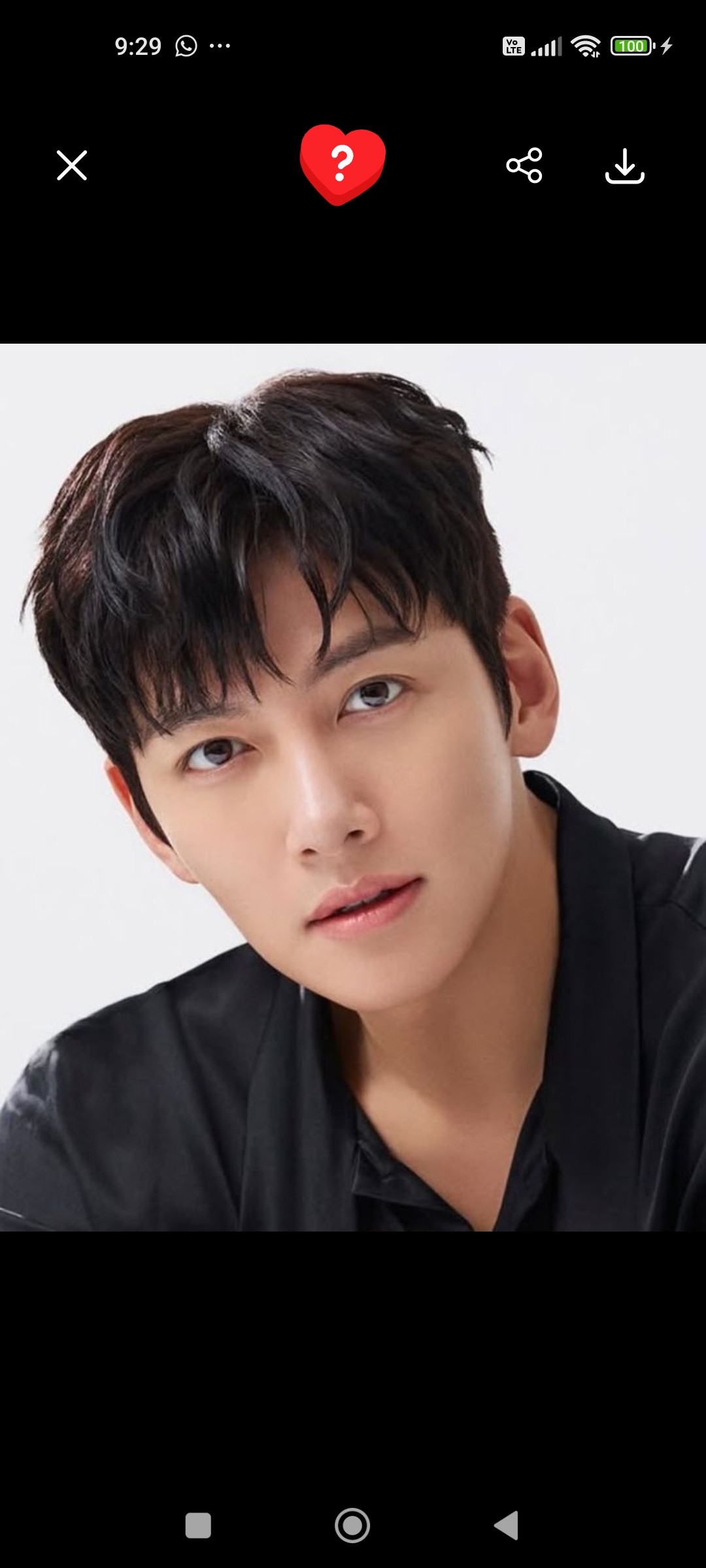 粉丝拍下的池昌旭瞬间