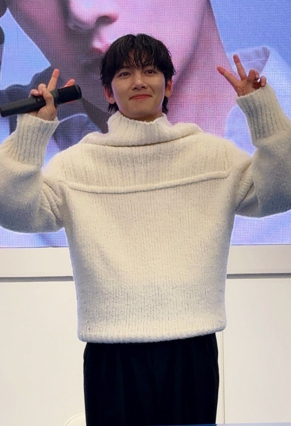 지창욱의 비하인드 컷