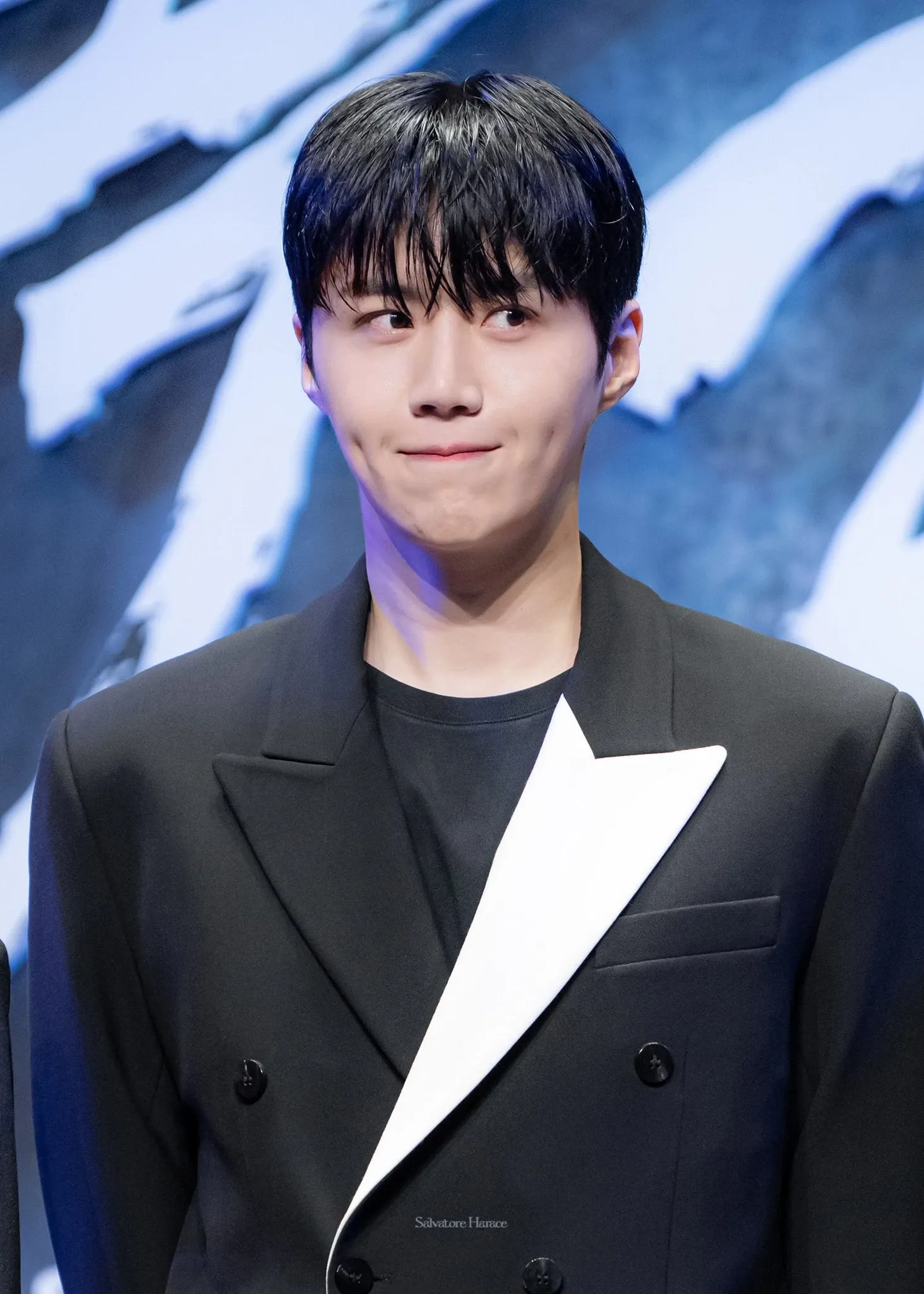 Recent activity shot of Kim Seonho