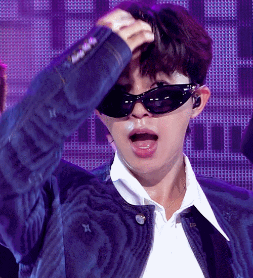 Cuplikan di balik layar dari Lim Youngwoong