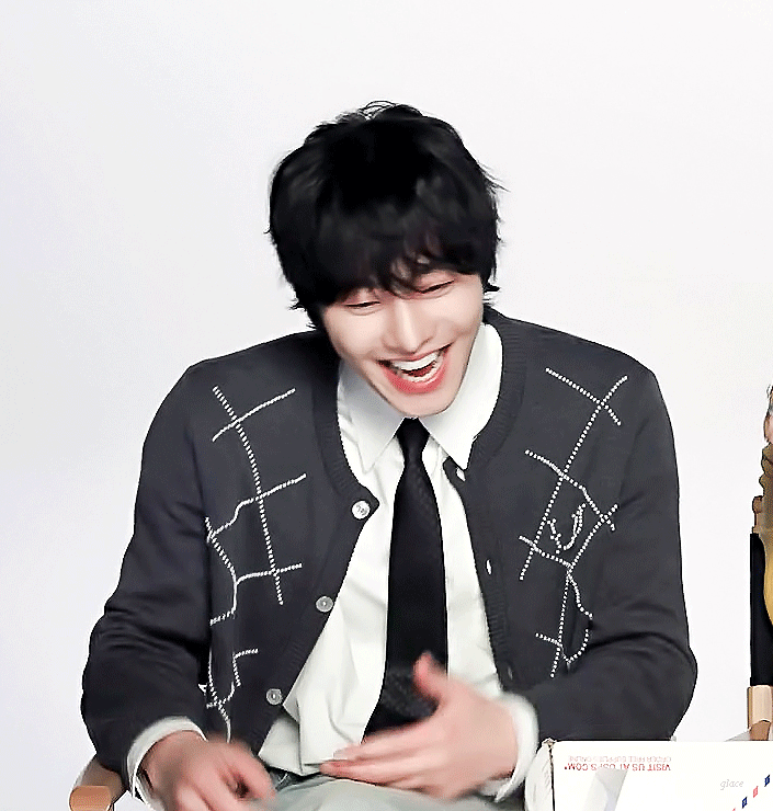 安孝燮的最新照片