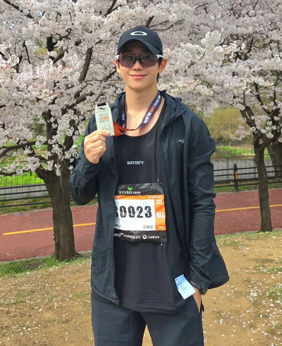 粉絲拍下的丁海寅瞬間