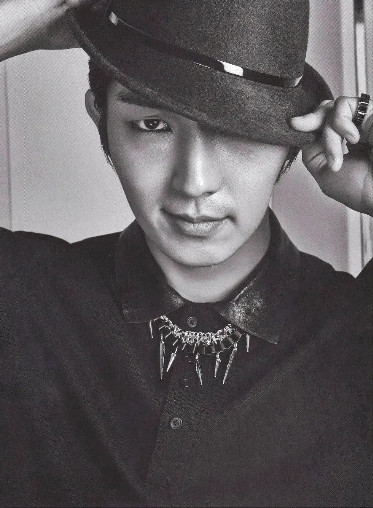 이준기 최근 활동샷