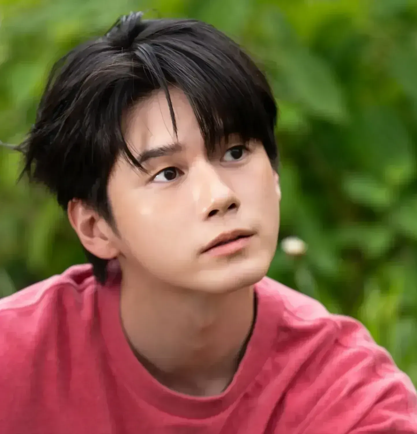 Behind-the-scenes cut of Ong Seongwu