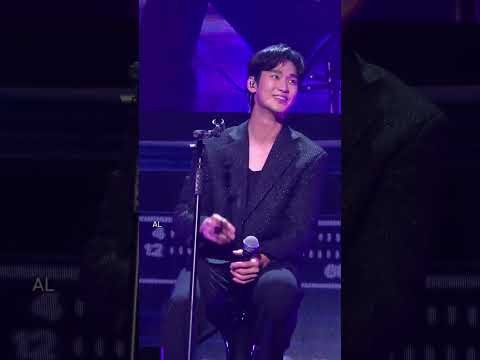 Behind-the-scenes cut of Kim Soohyun