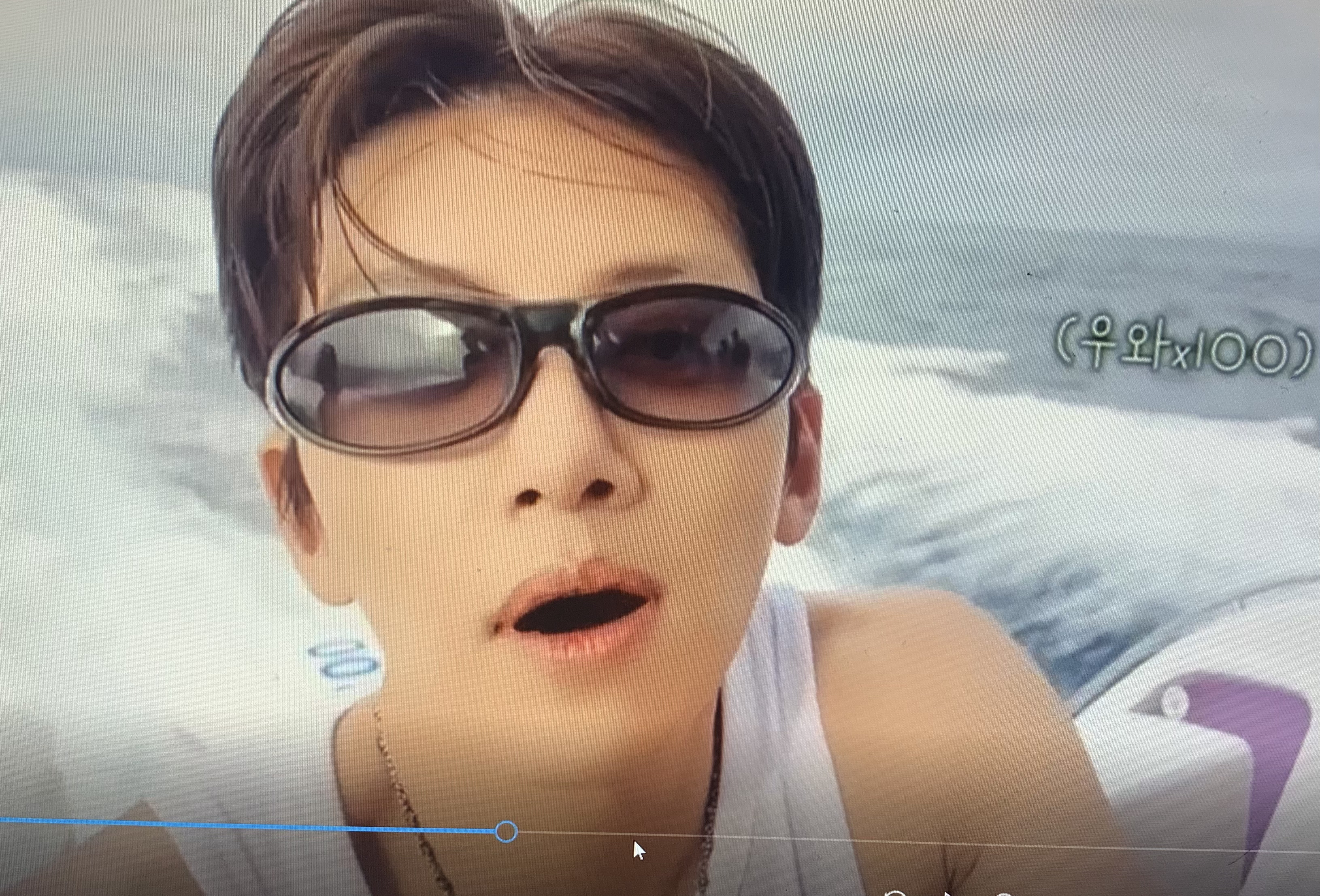 Behind-the-scenes cut of Ji Changwook