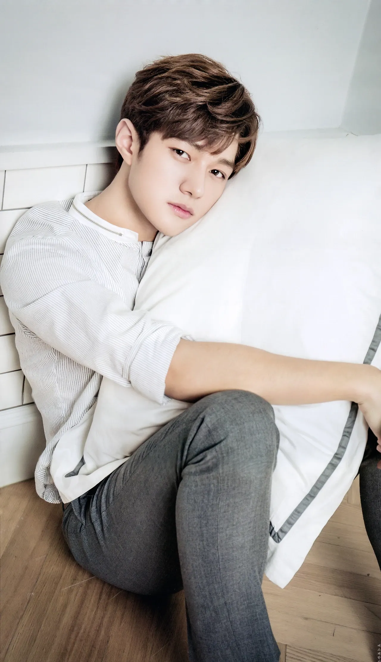 Latest photo of Kim Myungsoo (L)