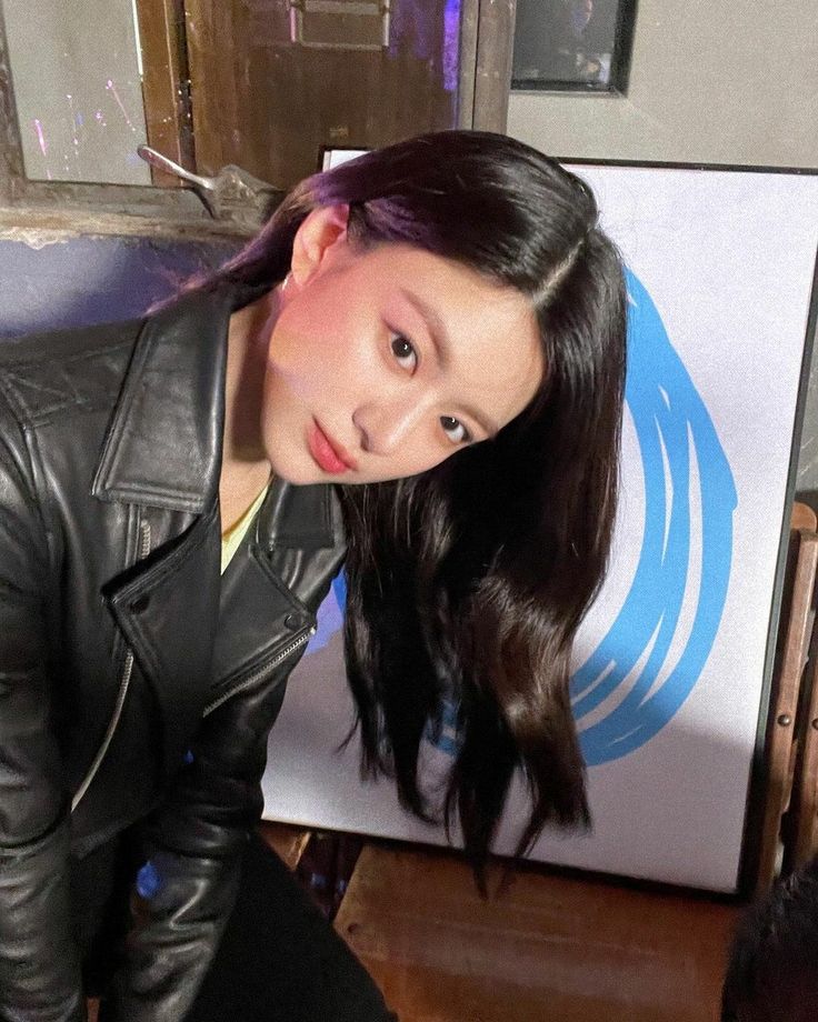 Behind-the-scenes cut of Go Younjung