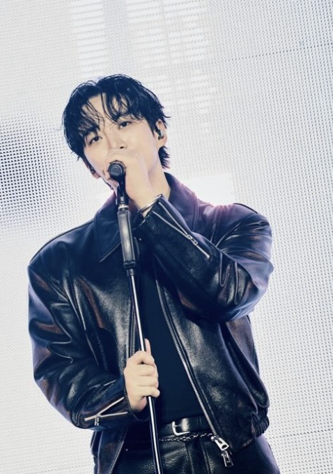 イ・ジュノのビハインドカット