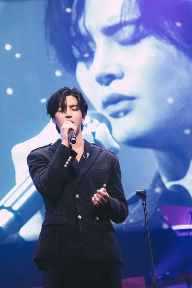 Momen yang diabadikan oleh penggemar Rowoon