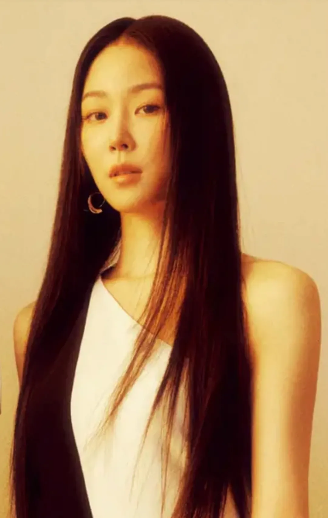 Latest photo of Seo Hyunjin