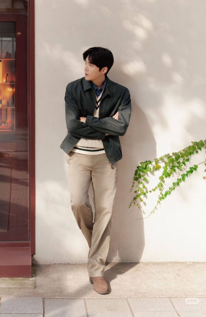 A moment captured by a fan of Kim Seonho