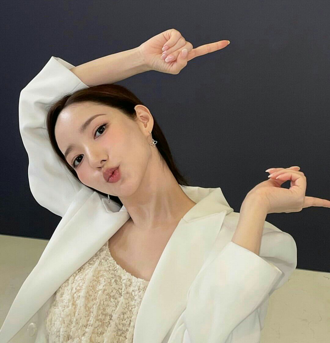 A moment captured by a fan of Park Minyoung