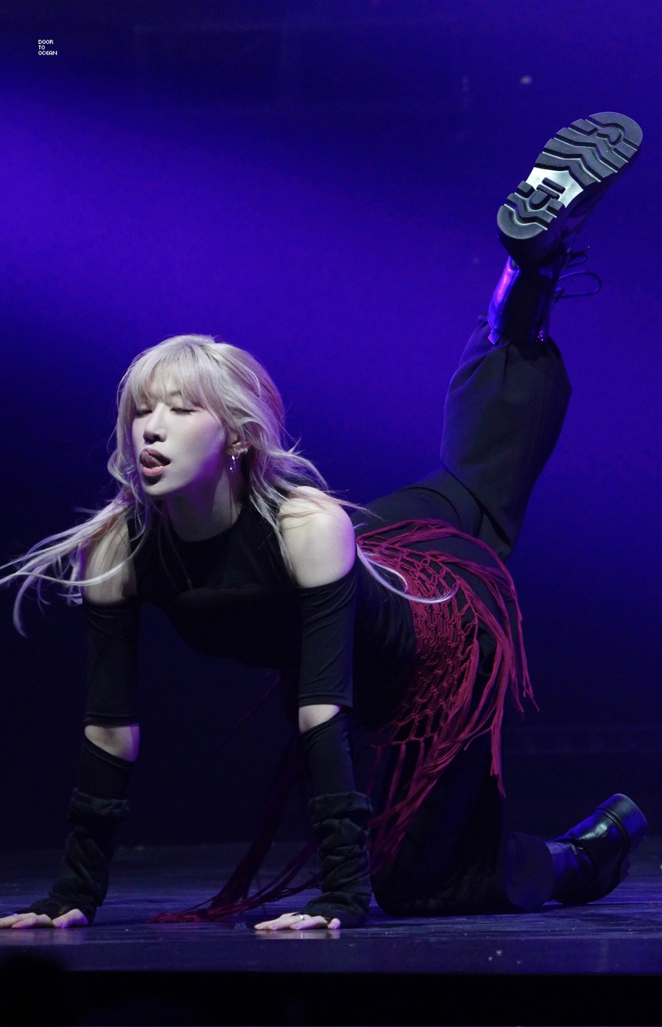 A moment captured by a fan of BADA