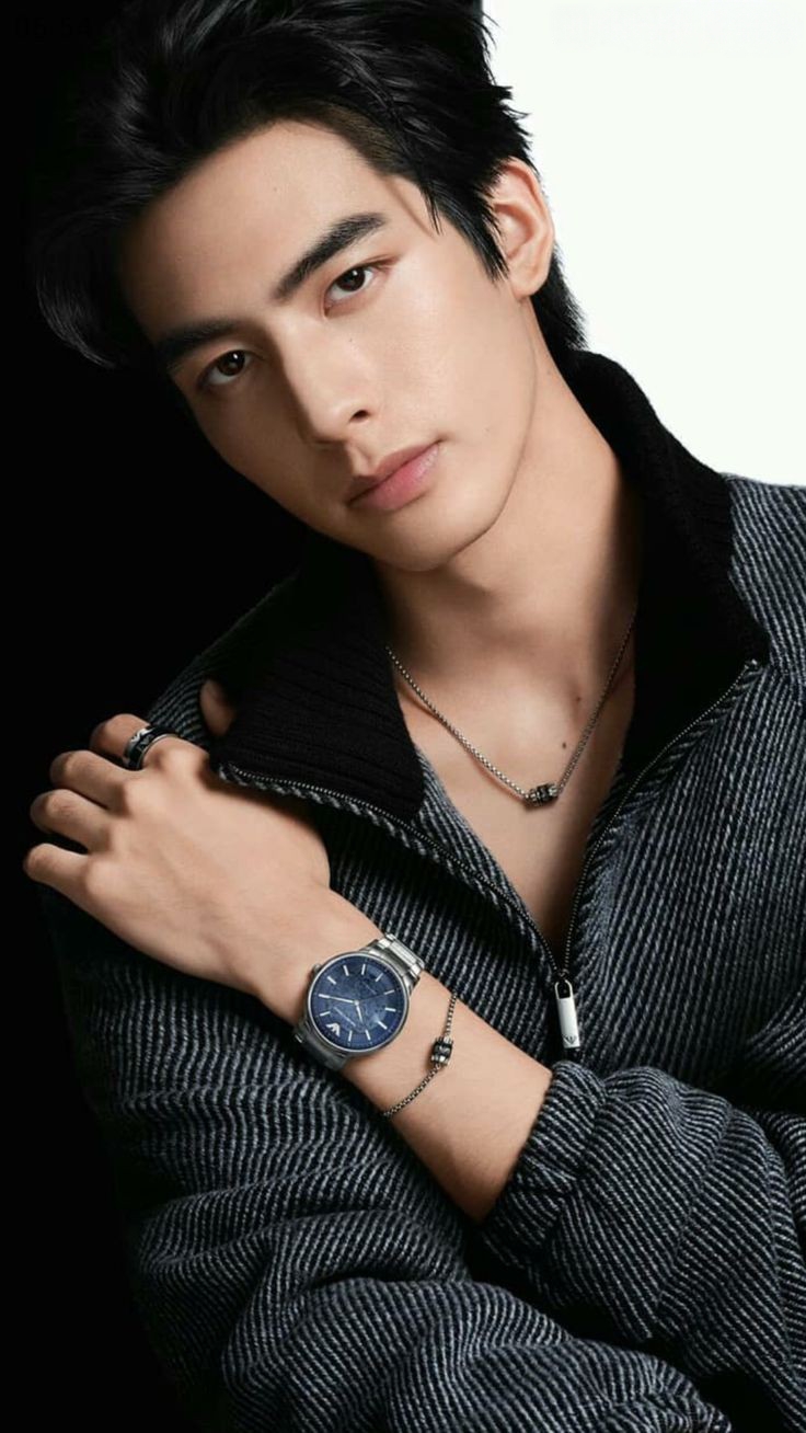 Special wallpaper made by Song WeiLong's fans