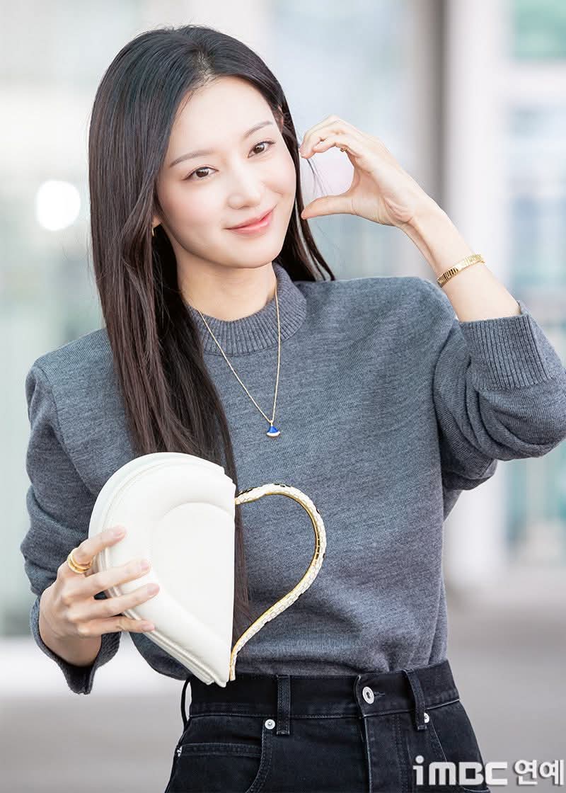 Latest photo of Kim Jiwon