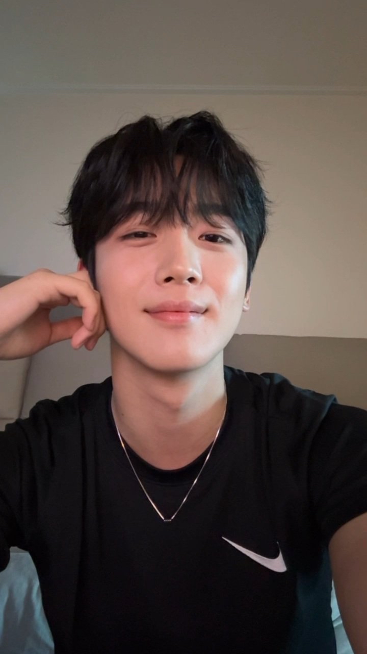 Kim Yohan background image recommended by Choeaedol Celeb fandom
