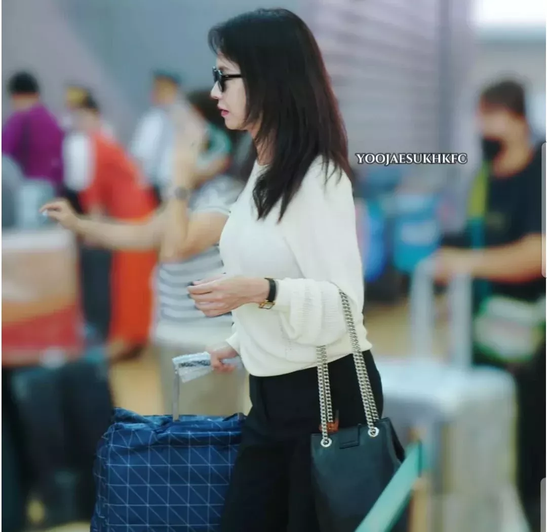 Momen yang diabadikan oleh penggemar Song Jihyo