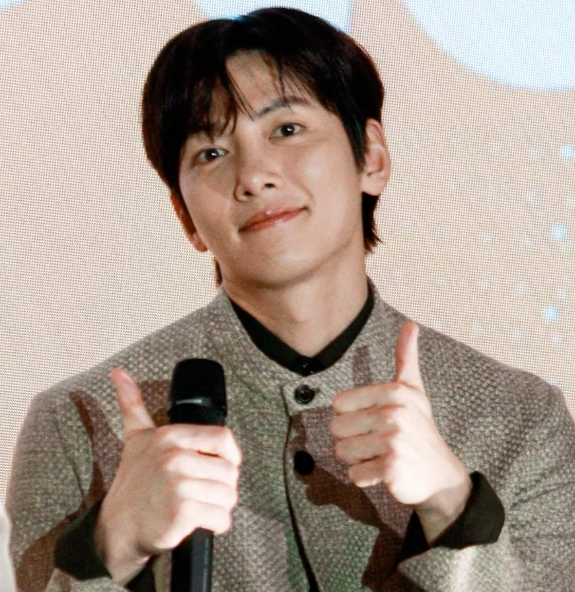 지창욱 최근 활동샷