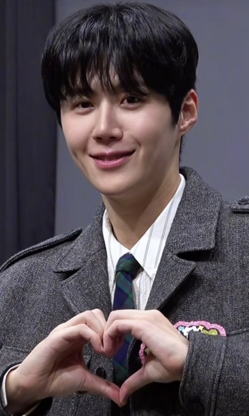 김선호의 최신 사진