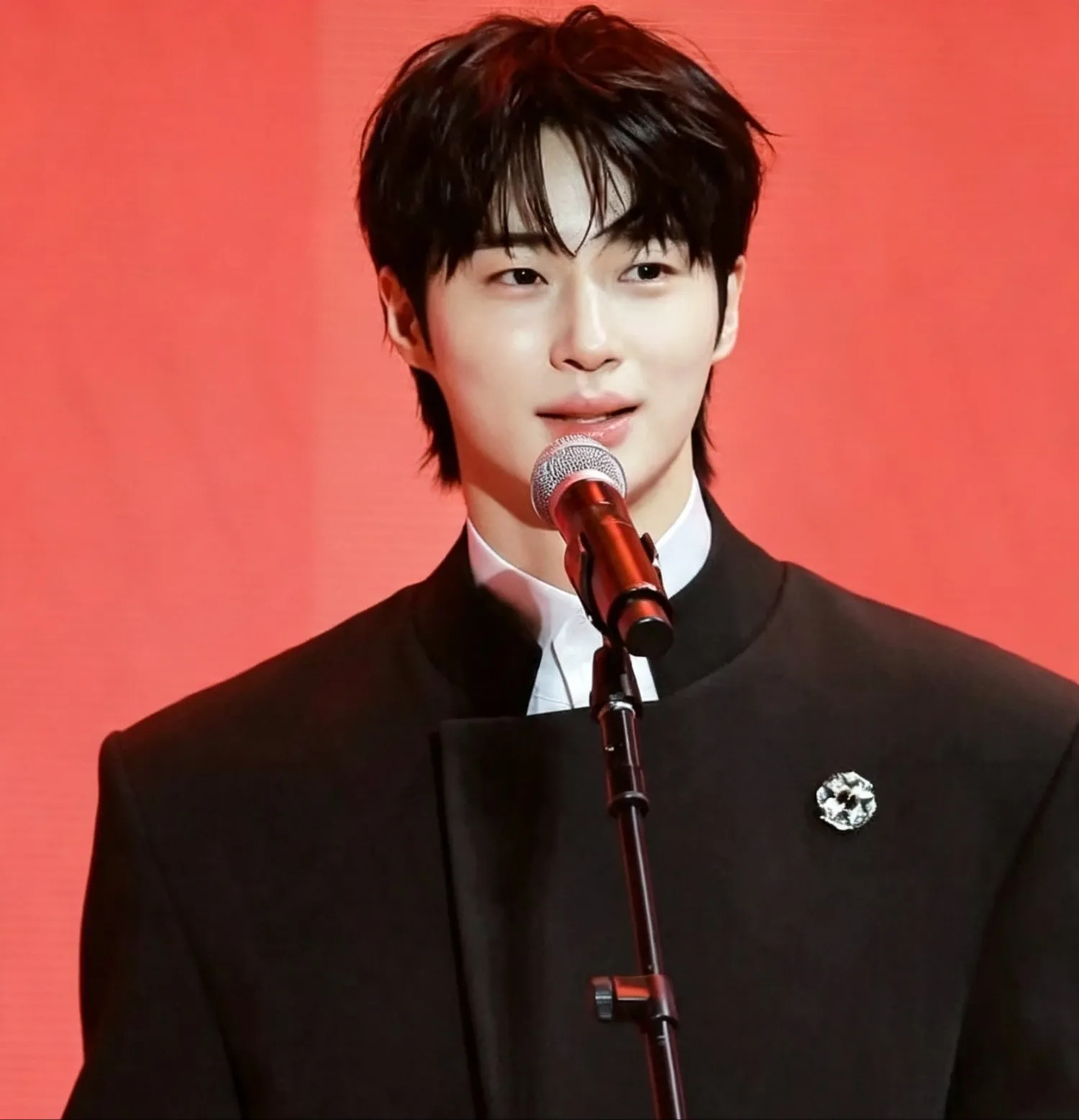 변우석 최근 활동샷