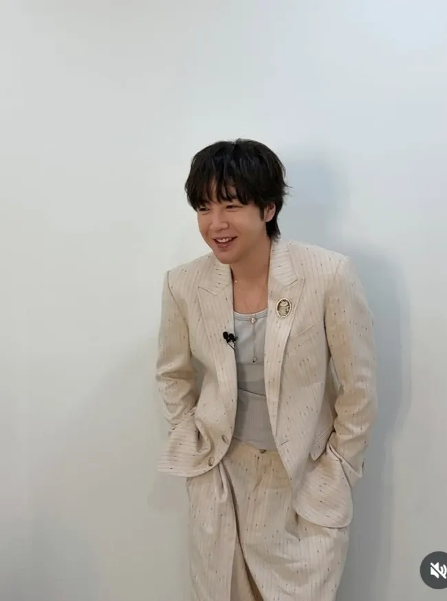 Recent activity shot of Jang Geunsuk