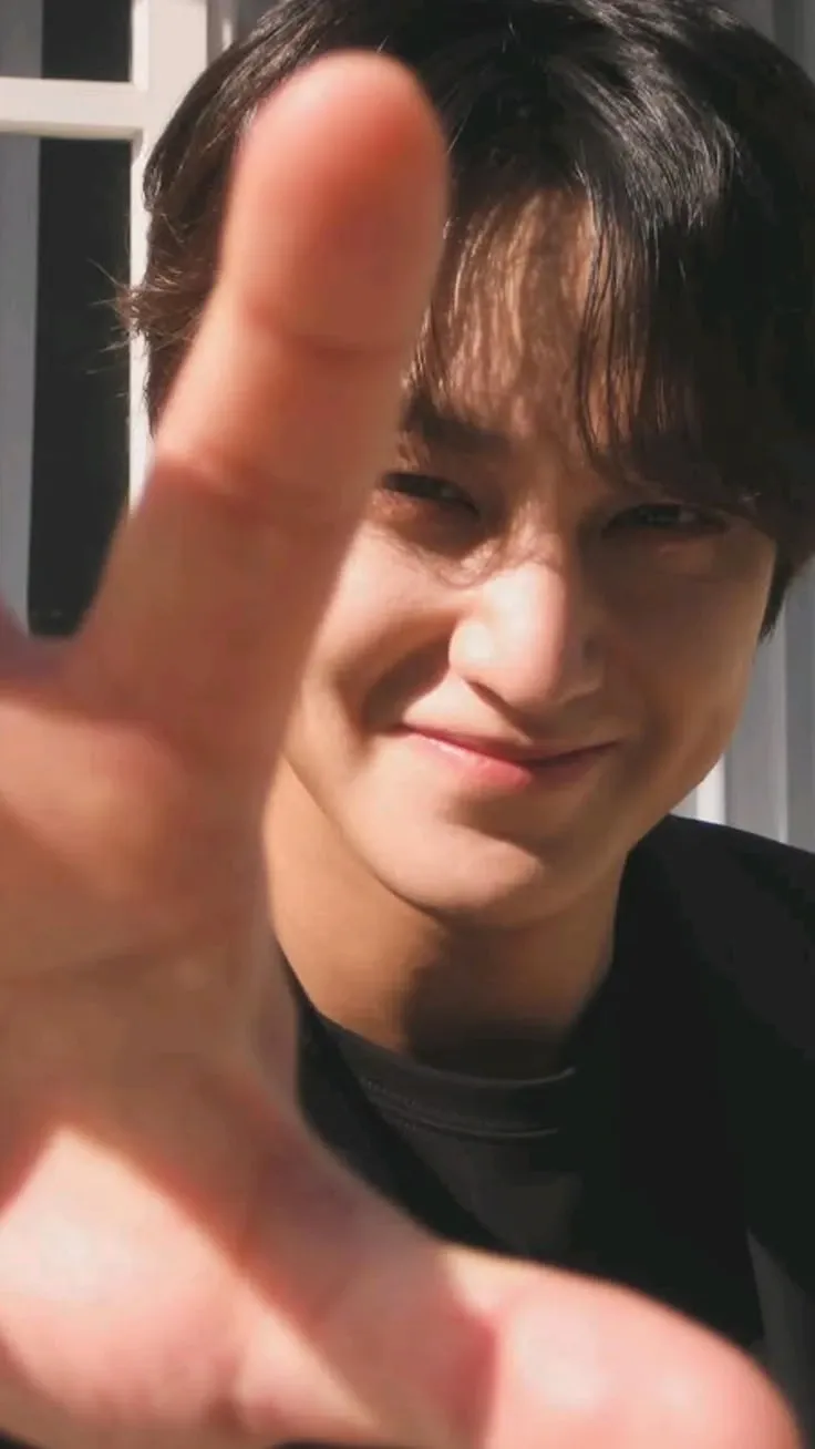 A moment captured by a fan of Kim Bum