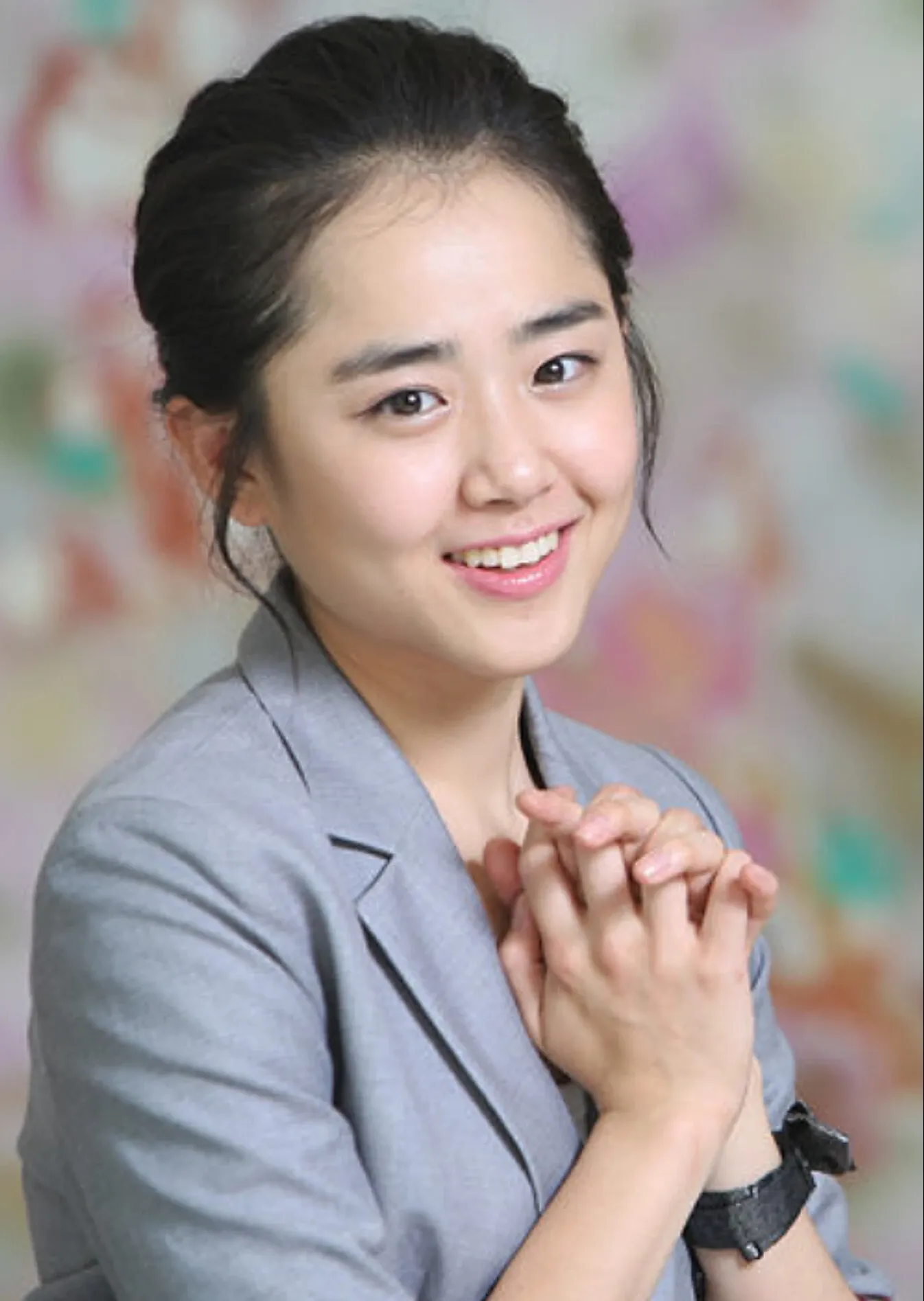 Recent activity shot of Moon Geunyoung