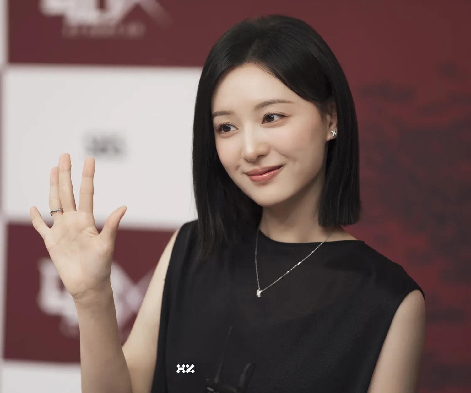 Explosively popular post in Choeaedol Celeb community