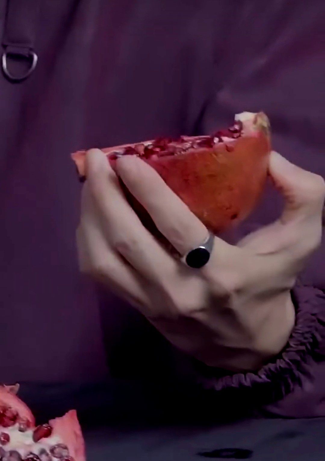 Behind-the-scenes cut of Lee Joongi