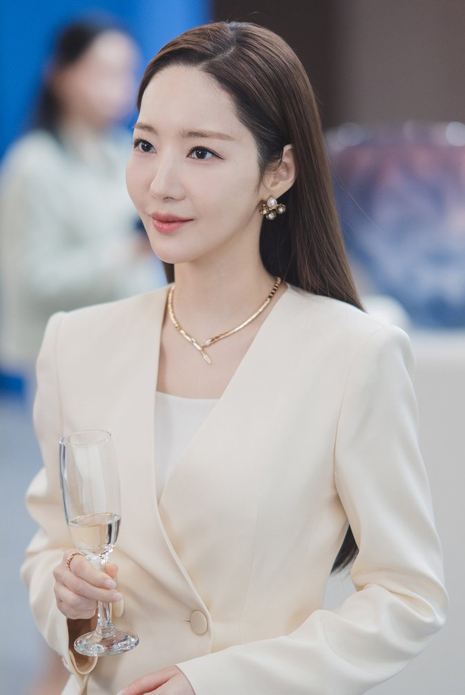 박민영의 비하인드 컷