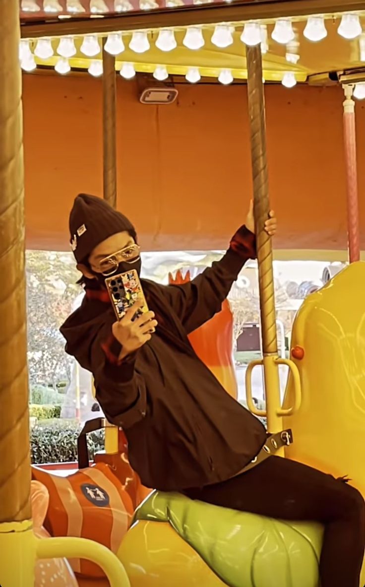 Recent activity shot of Lee Joongi