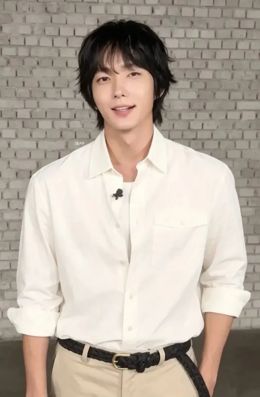 이준기 최근 활동샷