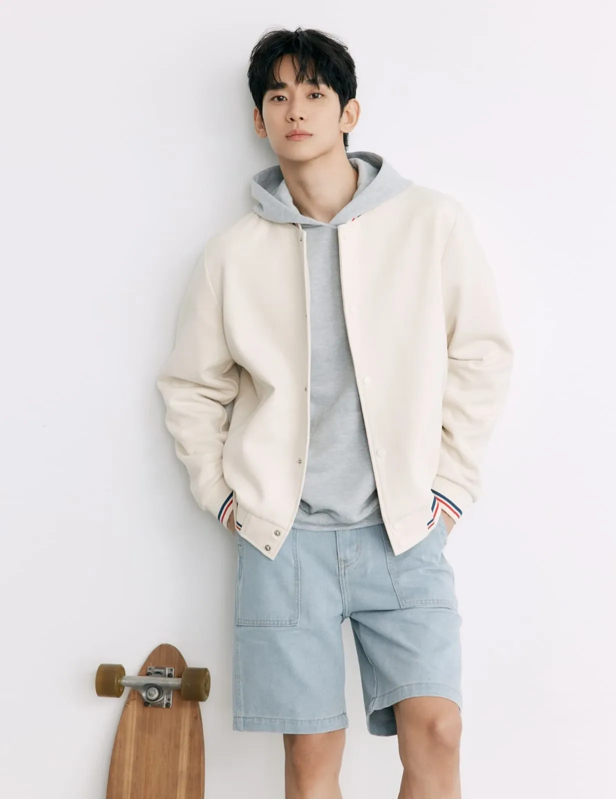 Recent activity shot of Kim Soohyun