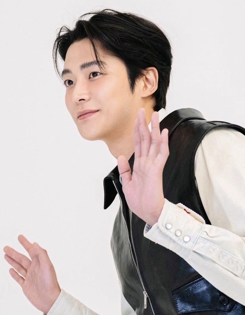 A moment captured by a fan of Rowoon