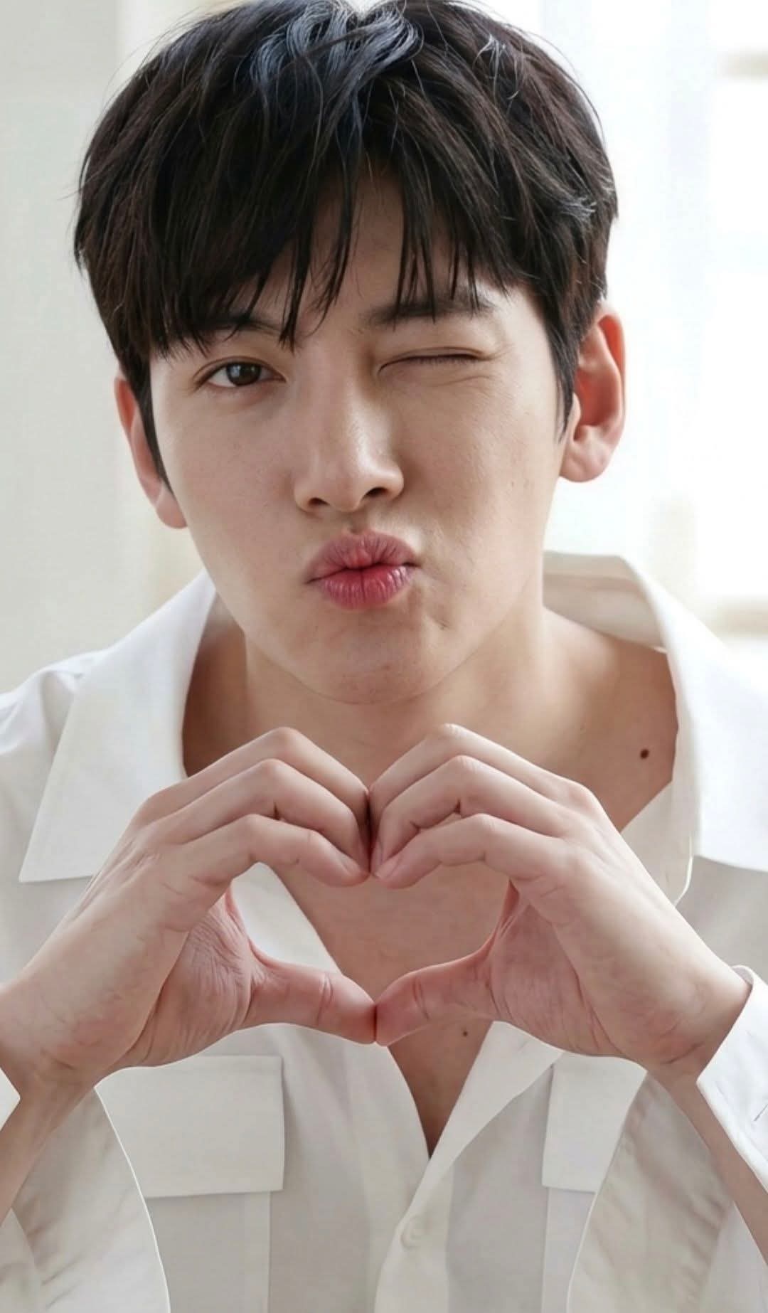 Latest photo of Ji Changwook