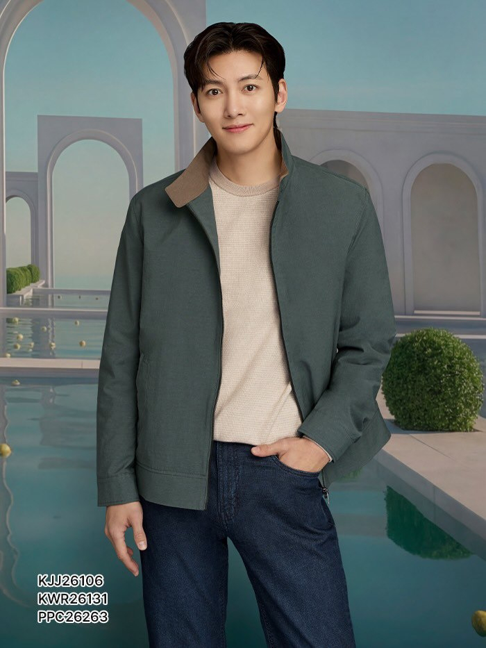 粉丝拍下的池昌旭瞬间