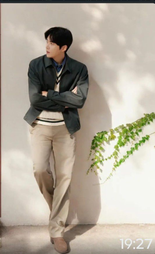 Recent activity shot of Kim Seonho