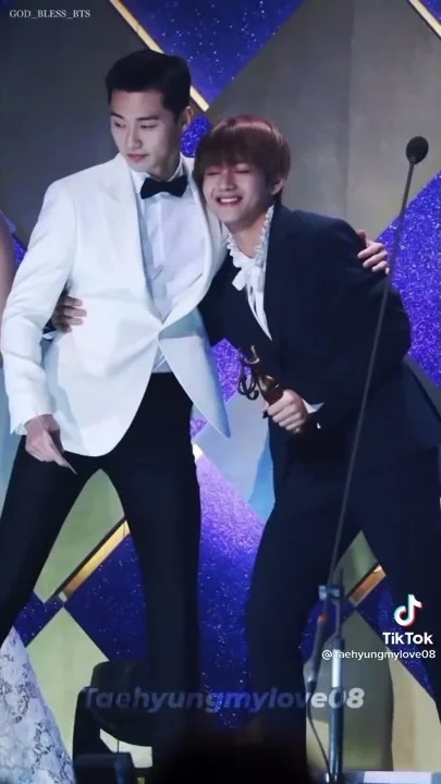 Behind-the-scenes cut of Park Seojoon