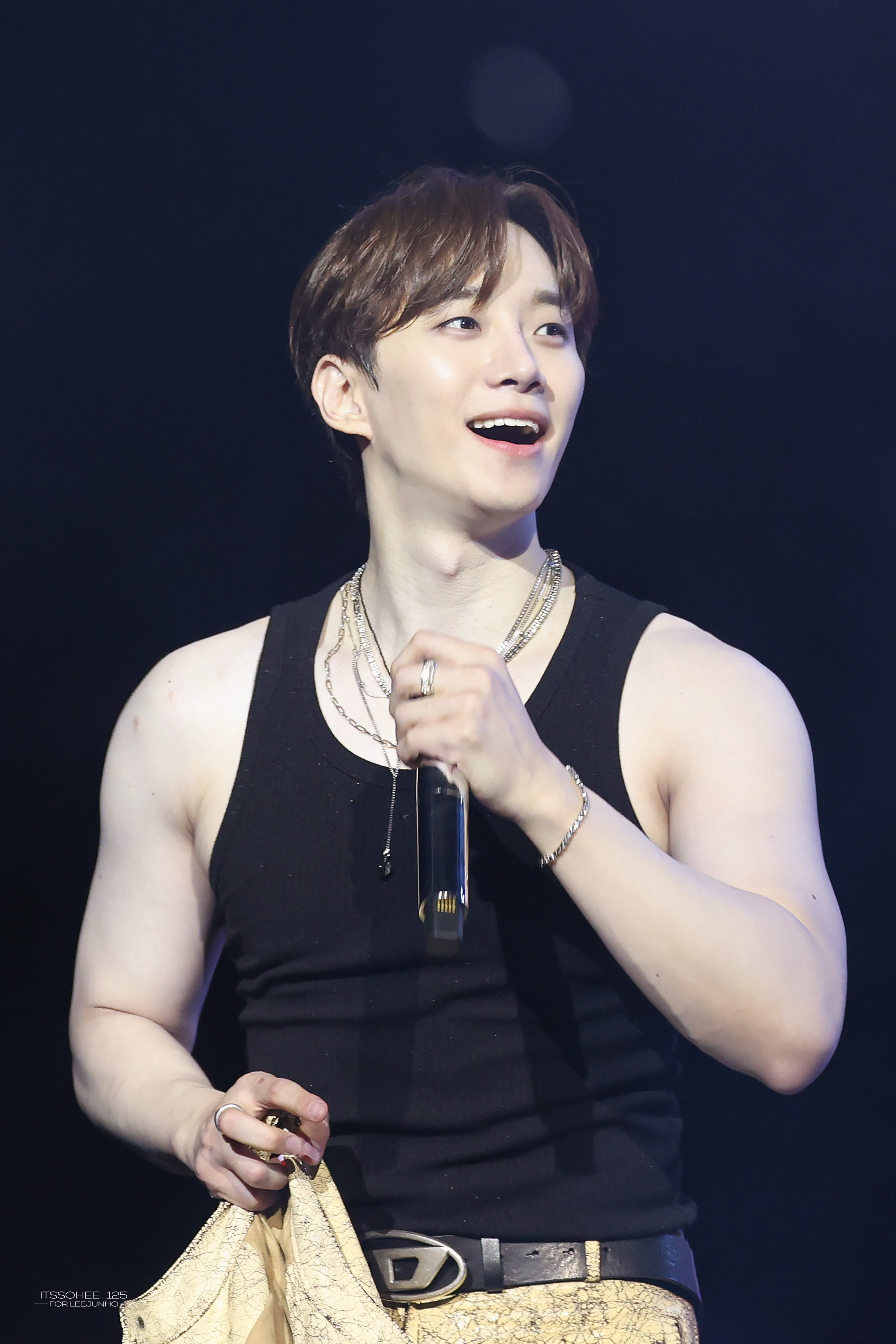 이준호의 최신 사진