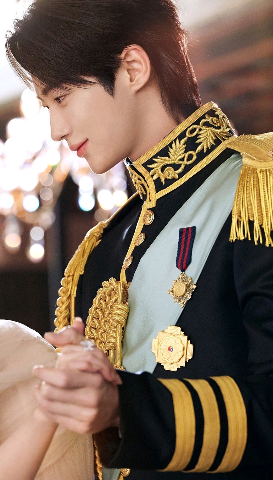 最愛偶像名人粉絲團推薦的邊佑錫背景圖片